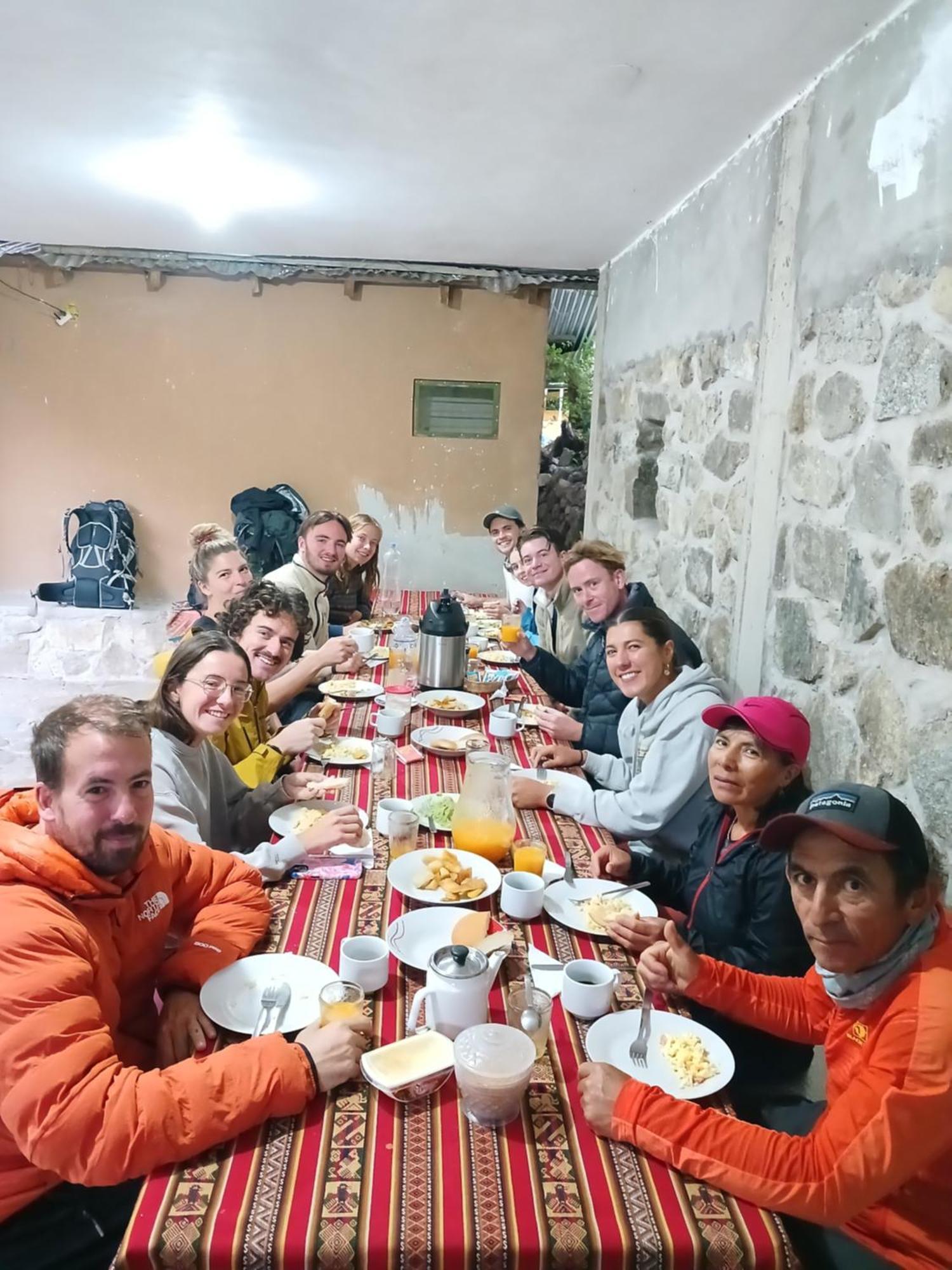 Lia B&B Lucmabamba Sahuayaco Екстериор снимка
